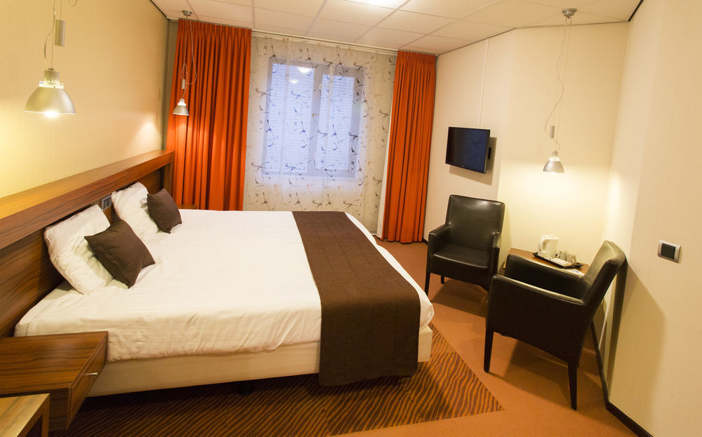 Hotel Restaurant Talens Coevorden Eksteriør billede